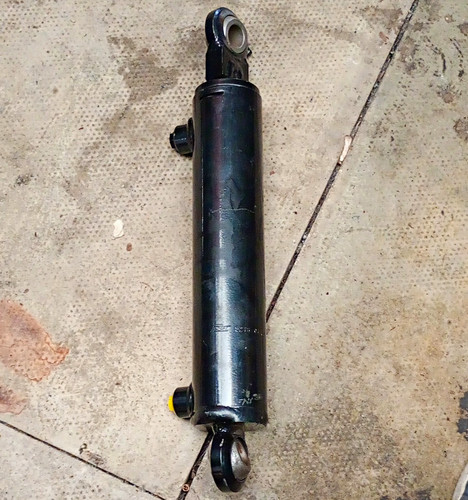 Hydraulic ram - hydraulic,