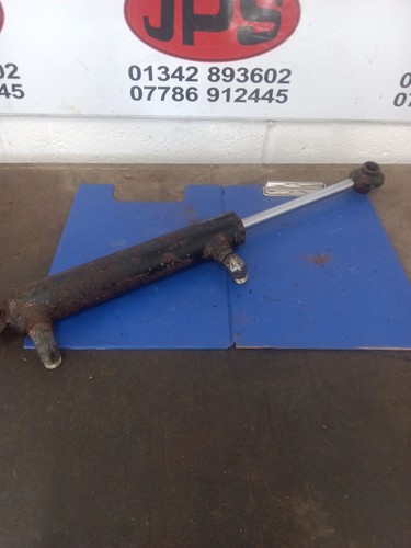 Hydraulic lift ram - ram, ransomes