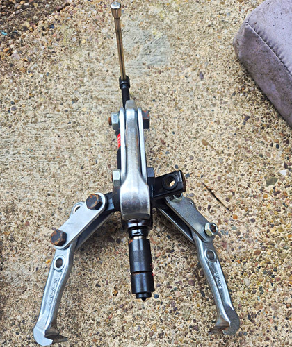 Kennedy ton hydraulic ram - kennedy,
